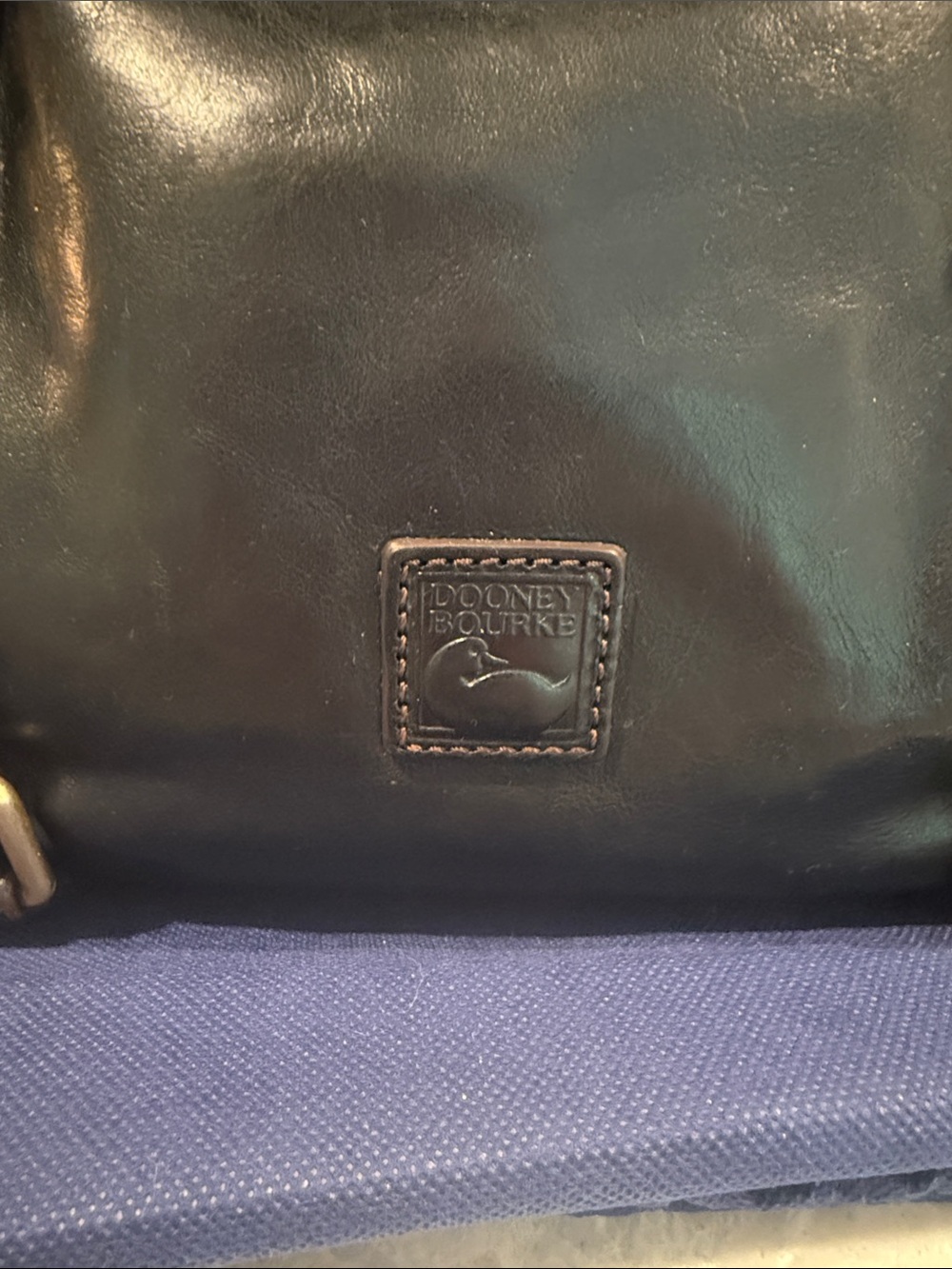 Dooney and Bourke Florentine satchel - Picture 2 of 11